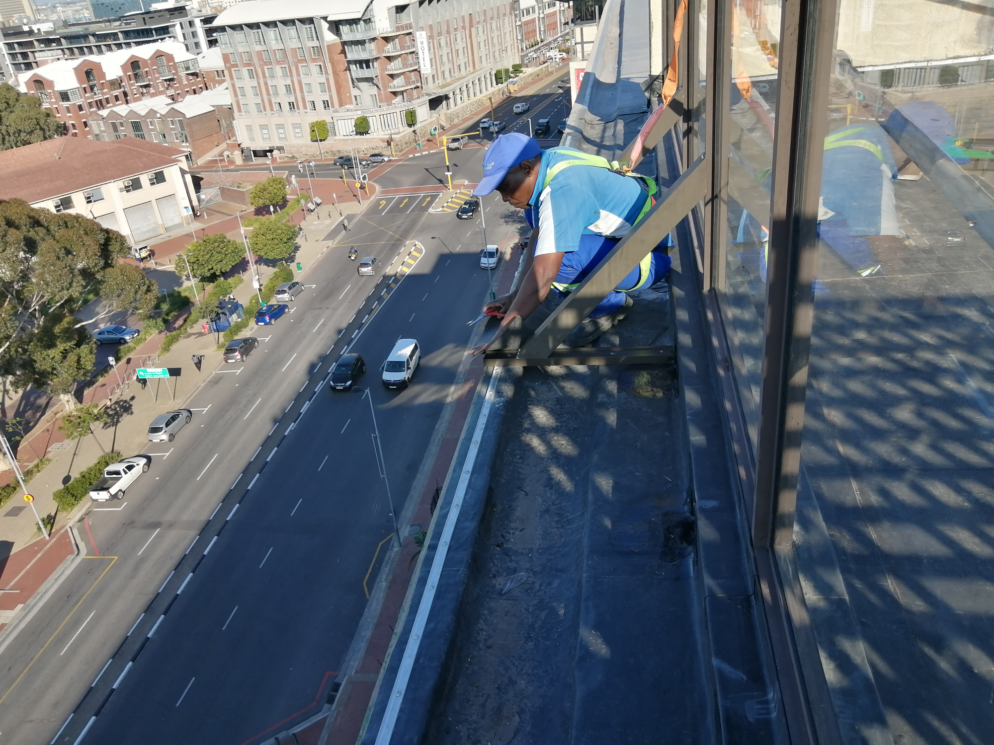 balcony-18-Seapoint-809