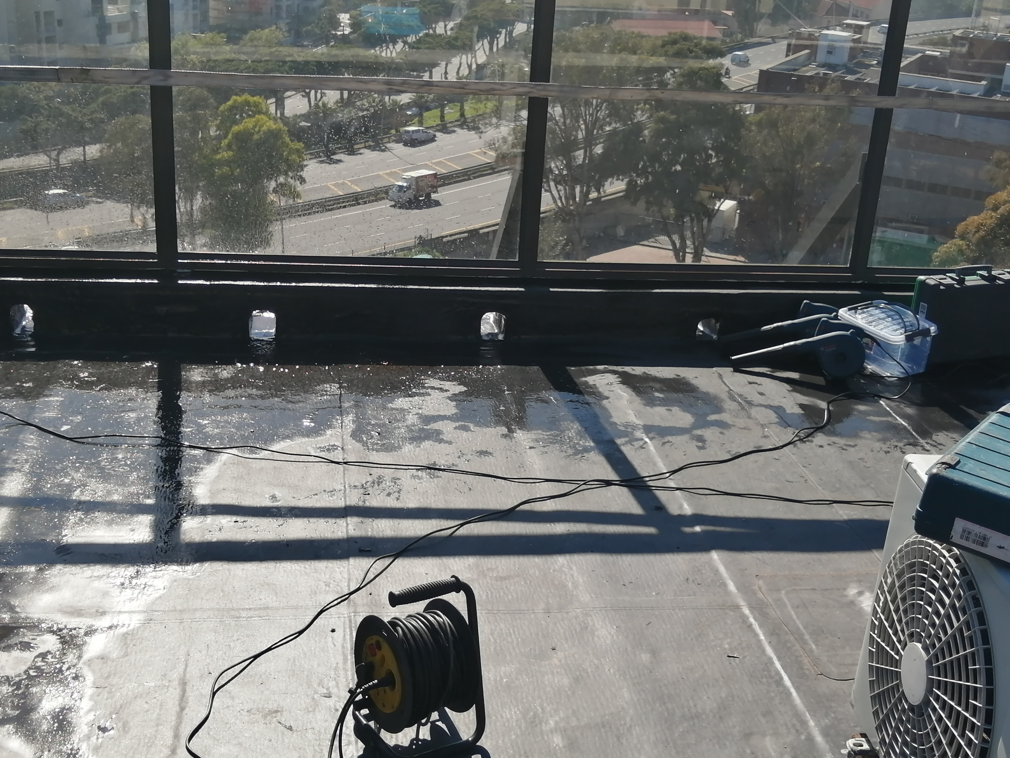 balcony-20-Seapoint-809